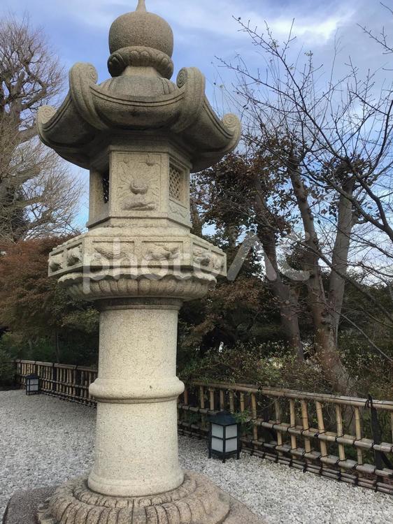 長谷寺の巨大な石灯籠 鎌倉,長谷寺,名所の写真素材