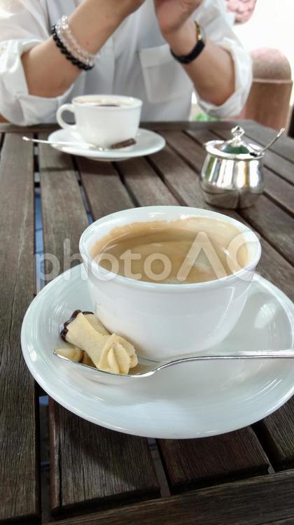 カフェの風景8 カフェ,カフェで会話,コーヒーの写真素材