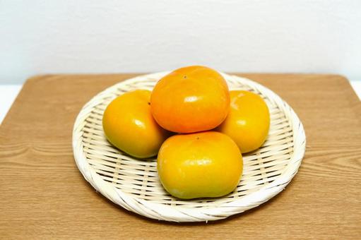 柿4個（引き） 柿,秋,種なしの写真素材