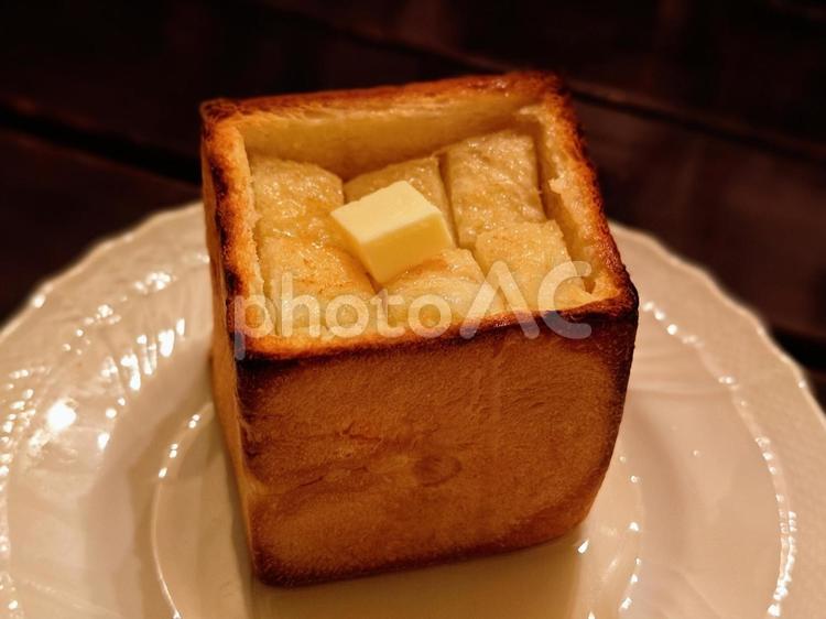 一斤丸ごとのハニートースト ハニートースト,ブレンド,カフェの写真素材