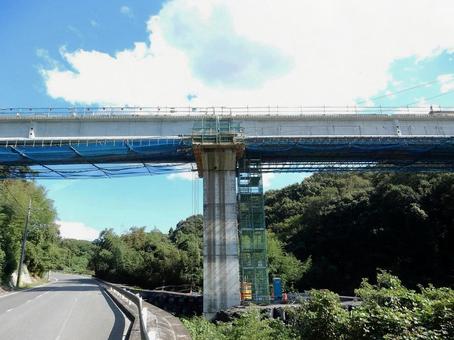【工事写真】道路建設現場 【工事写真】道路建設現場 道路,橋梁,架設の写真素材