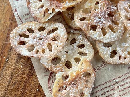 レンコンチップス レンコン,レンコンチップス,おやつの写真素材