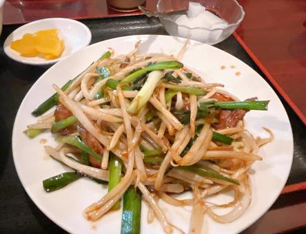 レバニラ炒め レバニラ炒めの写真
