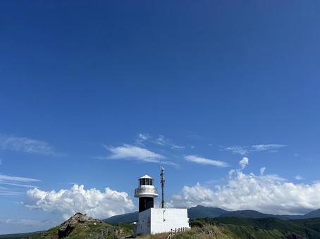神威岬灯台 夏 5 神威岬灯台 夏 5 灯台,神威岬,白い灯台の写真素材
