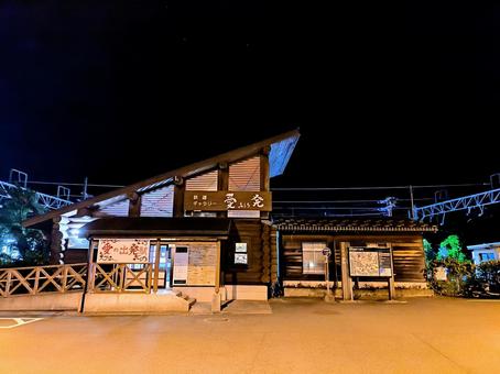 JR北陸本線、新疋田駅、駅舎 jr,jr西日本,北陸本線の写真素材