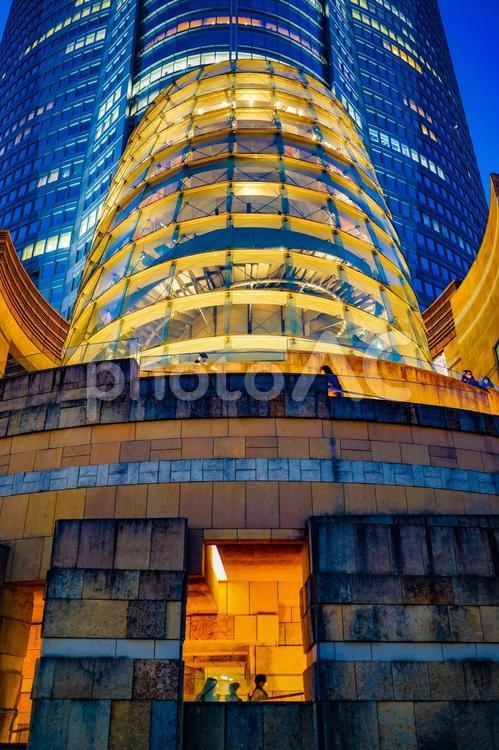 六本木ヒルズの夜景 六本木ヒルズ,夜,ビルの写真素材