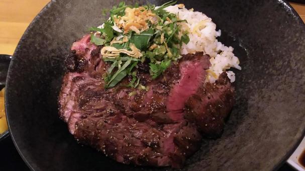 ステーキ丼 ステーキ丼 ステーキ丼,ステーキ,丼の写真素材