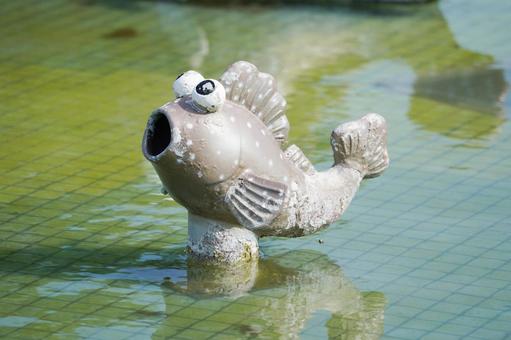 佐賀 干潟よか公園ムツゴロウ型噴水2の写真