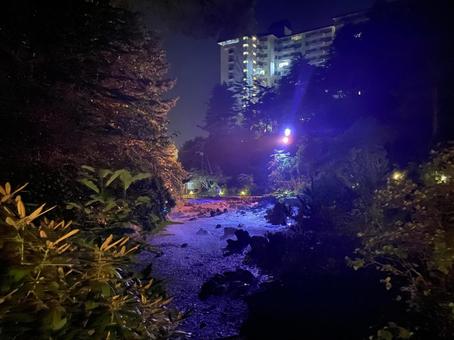 夜の西の河原公園 夜の西の河原公園の写真