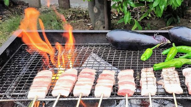 バーベキュー バーベキュー,bbq,炎の写真素材