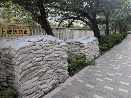 防水用土嚢 土のう,防水,豪雨の写真素材