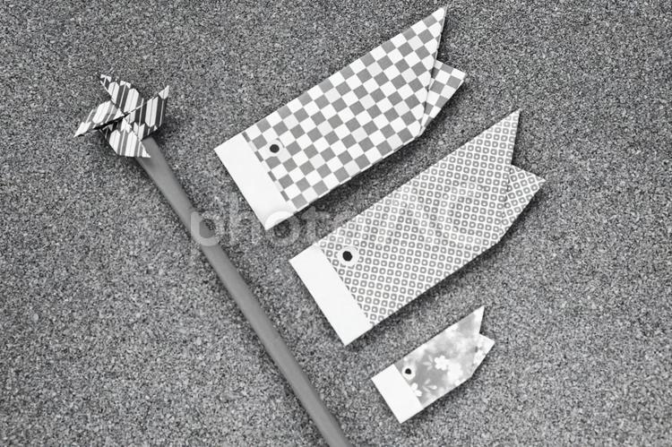 こいのぼり　折り紙　origami　白黒 こいのぼり,コイノボリ,鯉のぼりの写真素材