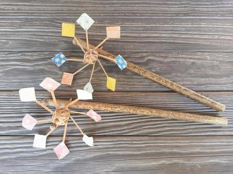 風車　二本の写真