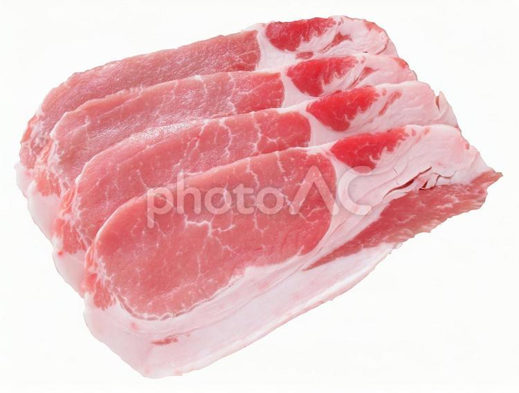 豚ロース（PSD切抜用パス付）中厚切り 豚ロース,豚肉,ロースの写真素材