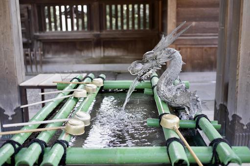 手水舎の龍 日本,観光地,風景の写真素材