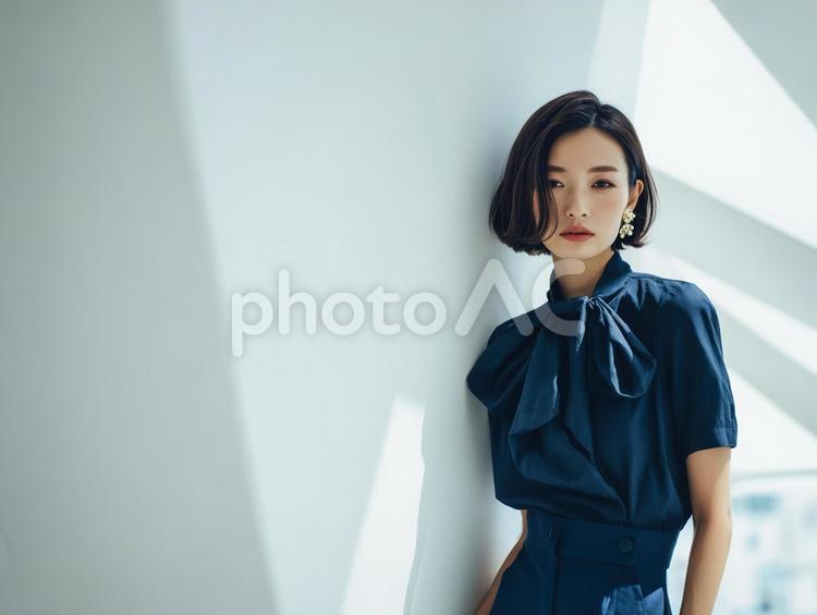 ヘアサロンの女性モデル、モード撮影 ヘアサロン,女,モデルの写真素材