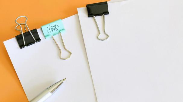 ビジネスイメージ 書類作成 デスクワーク ビジネスイメージ 書類作成 デスクワーク ビジネスイメージ,デスクワーク,書類作成の写真素材