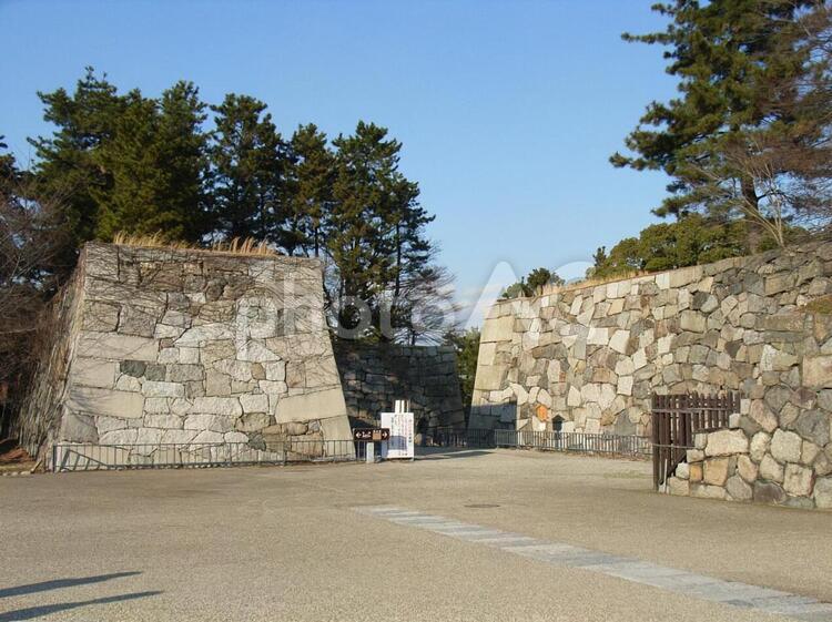 名古屋城本丸東一之門跡 名古屋城の写真素材