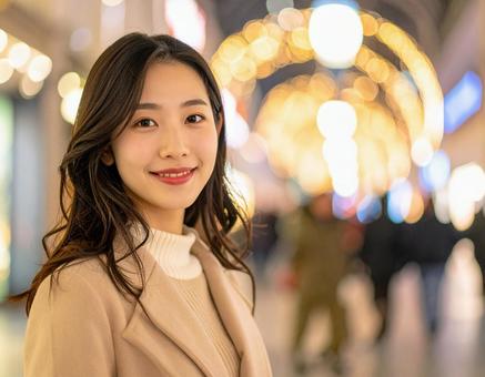 イルミネーションと彼女の写真