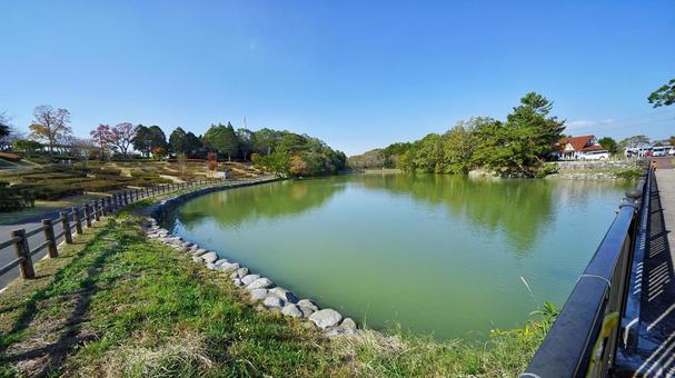 鏡山の池 鏡山の池 鏡山展望台,鏡山,展望台の写真素材