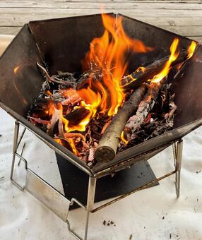 焚き火 焚き火,炎,火の写真素材