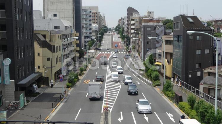 井の頭通り　山手通り交差点付近 道路,自動車,車の写真素材