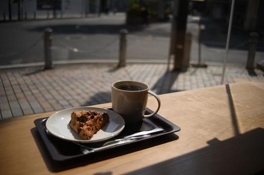 Scones and coffee, JPG Scones and coffee, JPG