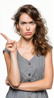 問題提起するジェスチャーをする女性 問題提起するジェスチャーをする女性の写真