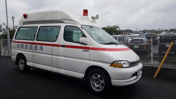 懐かしい救急車 懐かしい救急車 救急車,消防,懐かしいの写真素材