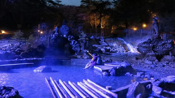 草津温泉西の河原公園の雪景色 草津温泉西の河原公園の雪景色の写真
