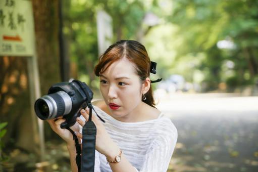 聰明可愛的女人公園, JPG 聰明可愛的女人公園, JPG