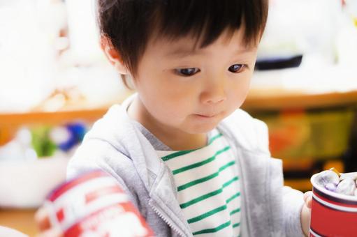 Facial expression of a 2-year-old boy, JPG Facial expression of a 2-year-old boy, children, boy, boys, JPG