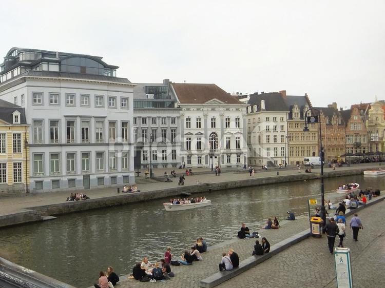 ベルギー・ゲントの旧市街 ベルギー,ゲント,旧市街の写真素材