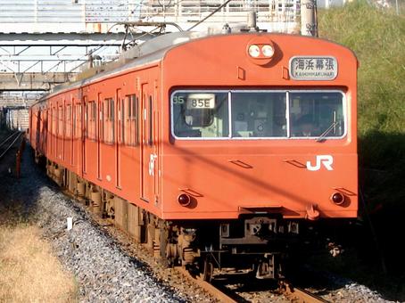 103系武蔵野線 海浜幕張行 103系武蔵野線 海浜幕張行 103系,武蔵野線,海浜幕張の写真素材