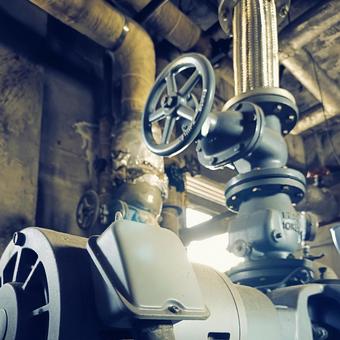 機械室 エンジン,機械,ピストンの写真素材