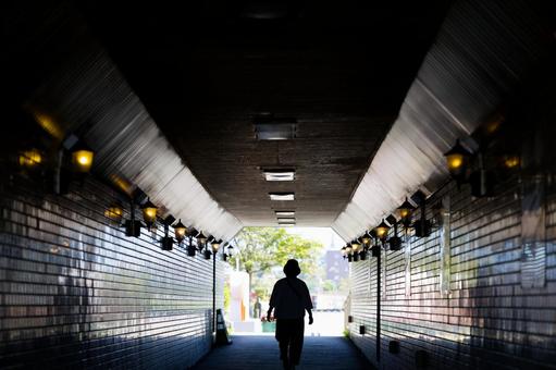 People walking through the underground passage, JPG People walking through the underground passage, JPG