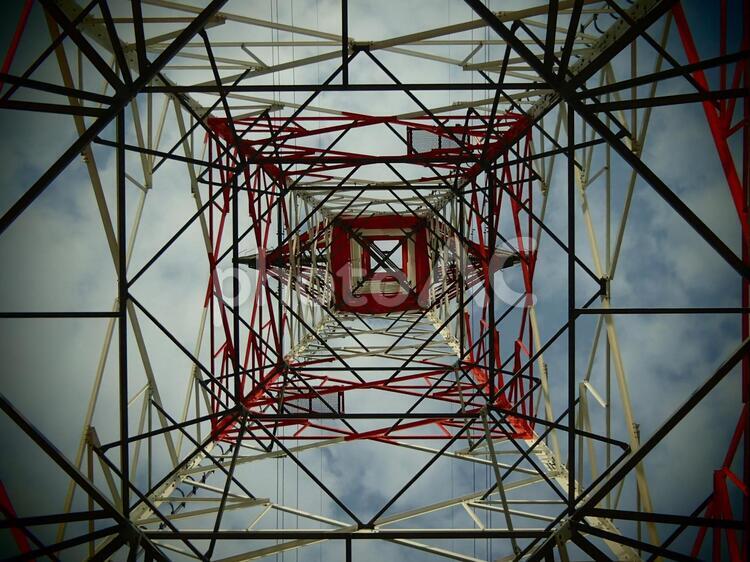鉄塔がある風景 鉄塔,送電線,電線の写真素材