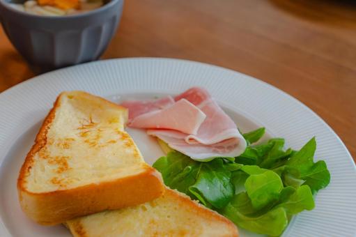 フレンチトーストの朝食 フレンチトーストの朝食 朝食,洋食,フレンチトーストの写真素材