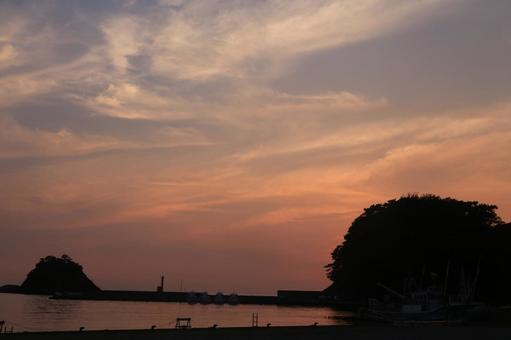 西伊豆町の綺麗な夕陽 西伊豆町の綺麗な夕陽の写真