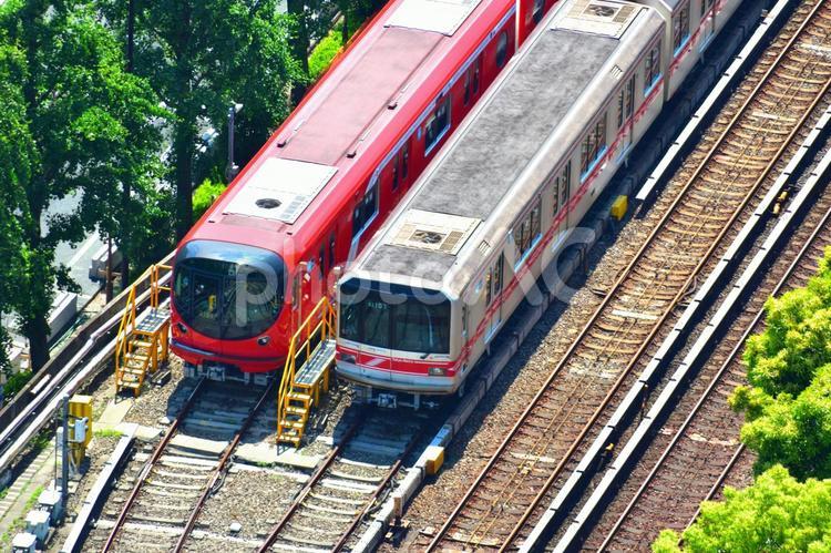電車と線路（上空から） 電車と線路,上空,上空から見たの写真素材