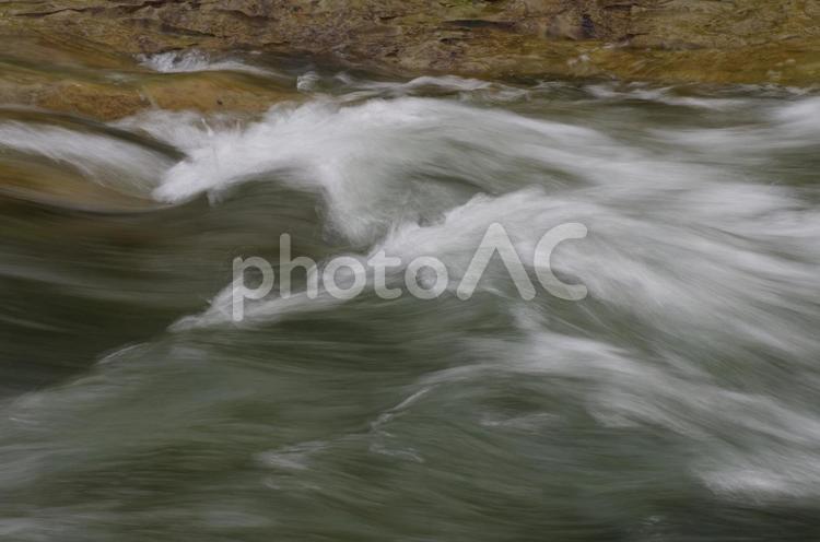 雨上がりの川の表情 川,河川,流れの写真素材