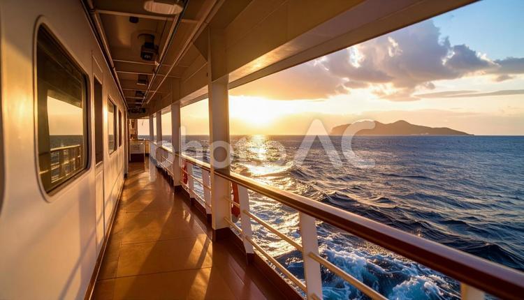 海を進む船の船内 船内,アプローチ,フェリーの写真素材