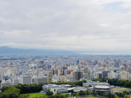 松山城から見下ろす松山市都心部 松山城から見下ろす松山市都心部 松山市,花園町,地方都市の写真素材
