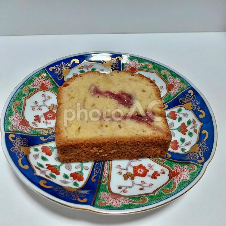 イチゴパウンドケーキ パウンドケーキ,ストロベリー,焼菓子の写真素材
