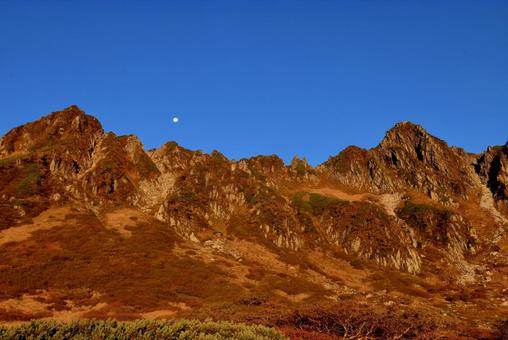 モルゲンロート 千畳敷カール,登山,木曽駒ヶ岳の写真素材