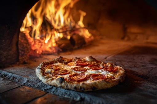 ピザと焼くためのかまどの写真