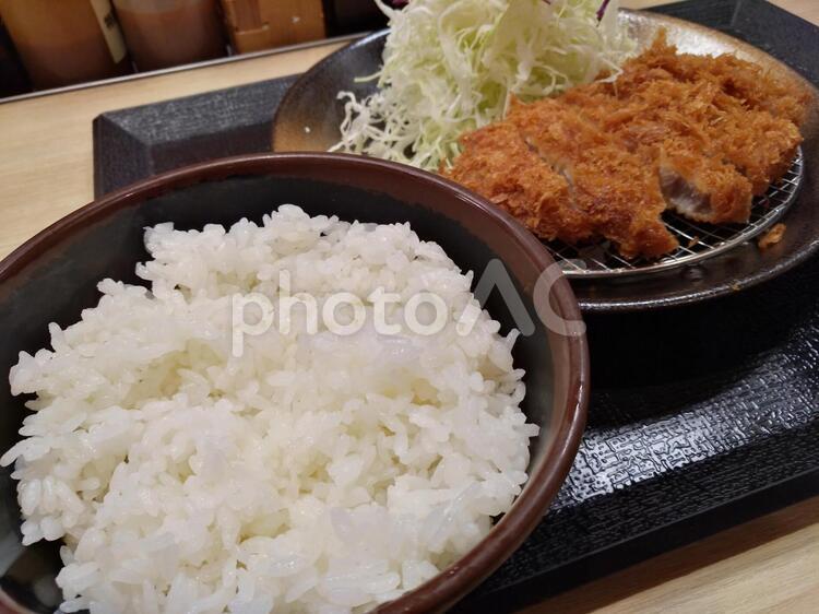 とんかつ定食 とんかつ,ロース,ご飯の写真素材