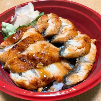 寿司屋の鰻丼 寿司屋の鰻丼 鰻丼,鰻,丼の写真素材