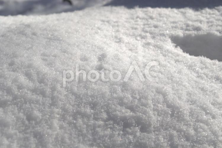 冬のイメージ　積もった雪 雪,冬,冬の風物詩の写真素材