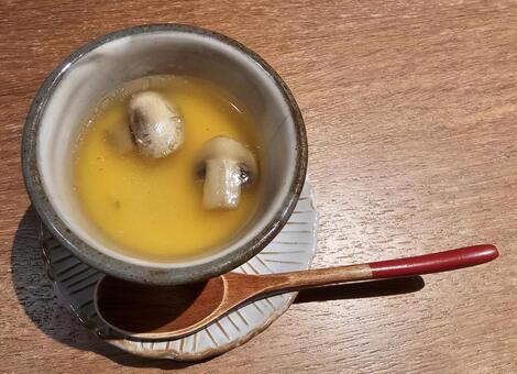 茶碗蒸し 茶碗蒸し,玉子,かまぼこの写真素材